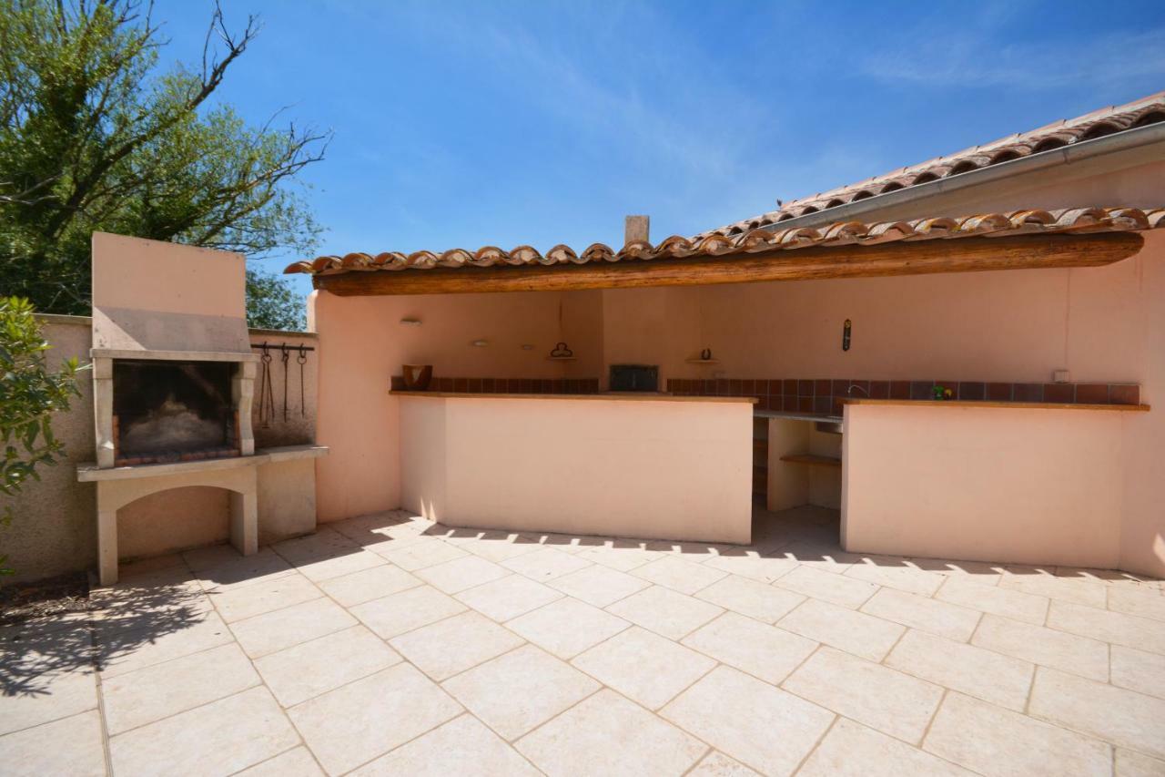 Mas et Gite de la Picholine LʼIsle-sur-la-Sorgue Exterior foto